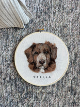 Load image into Gallery viewer, Felt Pet Portrait (Embroidery Hoop)